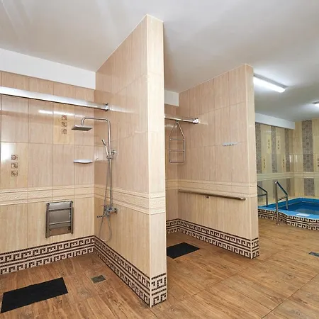 Serc Hotel 2*